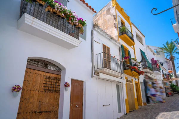 Ibiza eivissa Innenstadt dalt vila Fassaden — Stockfoto