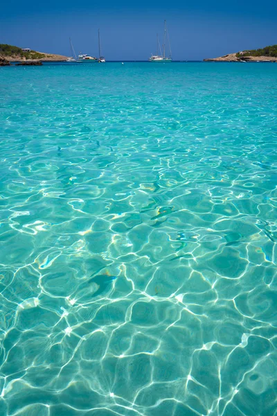 Пляж Ibiza Portinatx Arenal на Балеарских островах — стоковое фото