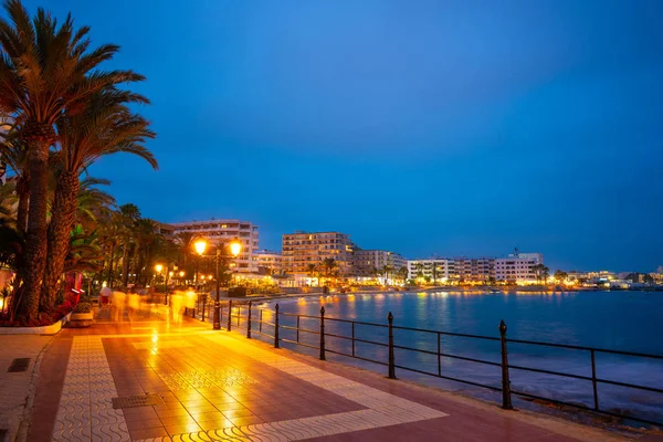 Santa Eulalia d'Ibiza plage coucher de soleil aux Baléares — Photo