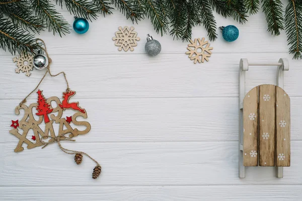 Abeto Navideño Con Decoración Purpurina Sobre Fondo Madera Fondo Navidad — Foto de Stock