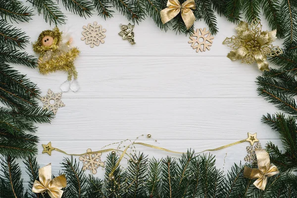 Tannenbaum Mit Dekoration Und Glitzern Auf Holzgrund Weihnachten Hintergrund Auf — Stockfoto