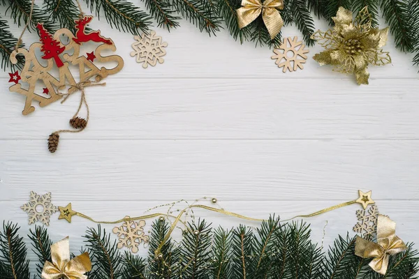 Tannenbaum Mit Dekoration Und Glitzern Auf Holzgrund Weihnachten Hintergrund Auf — Stockfoto