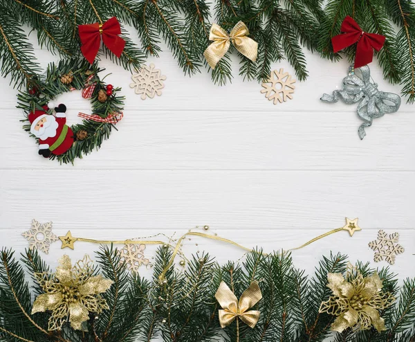 Abeto Navideño Con Decoración Purpurina Sobre Fondo Madera Fondo Navidad — Foto de Stock