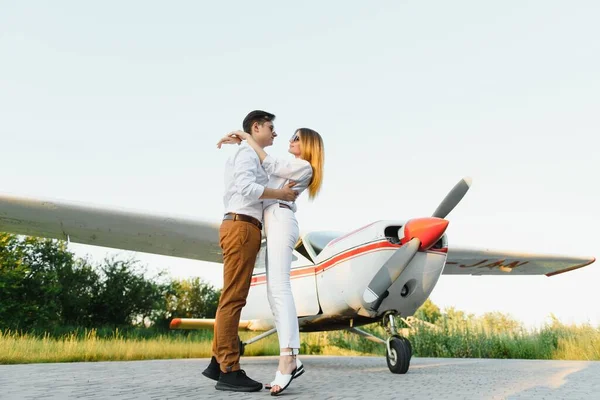 Couple Love Having Fun Private Plane — Stock Photo, Image