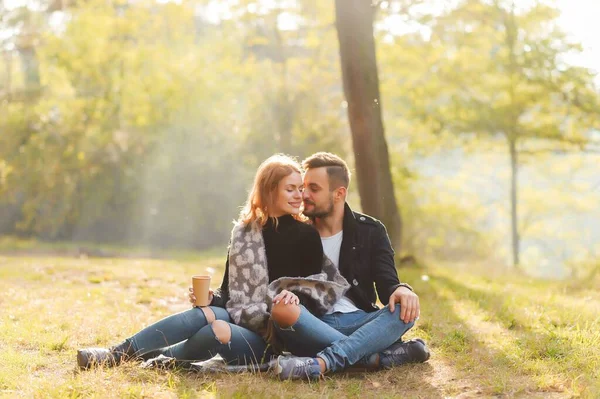 Love Relationship Family Season People Concept Smiling Couple Hugging Autumn — Stock Photo, Image