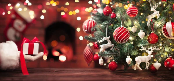 Weihnachtsmann-Geschenk. Hintergrund Weihnachtsurlaub — Stockfoto