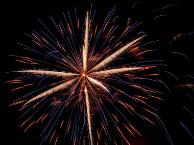 Şenlikhavai. Fireworks. Yangın gösterisi