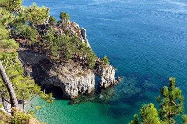 L'ile Saint-gitmemesin Crozon Yarımadası (Finistère, Fransa Vierge Beach)