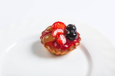 Meyveler ve meyve ile tartı