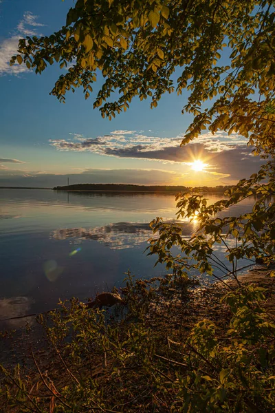 Puesta Sol Color Sobre Río Volga — Foto de Stock