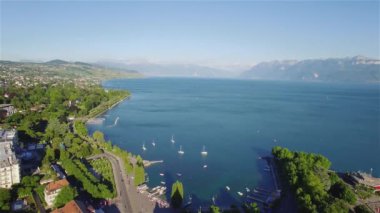 4 k sıksam şehirde Lausanne, İsviçre - Uhd hava görüntülerini