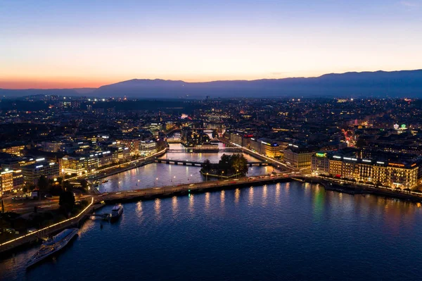 Luchtfoto Nacht Uitzicht Van Genève Skyline Van Waterkant Van Stad — Stockfoto