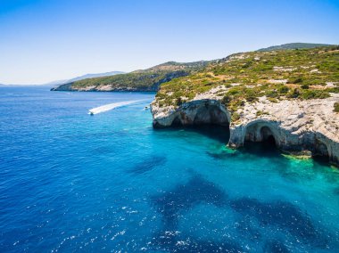 Zakynthos (Zante) Island, Yunanistan Hava görünümünü Agios Nikolaos mavi mağaralar