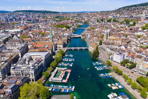 Luftaufnahme der Stadt Zürich in der Schweiz — Stockfoto