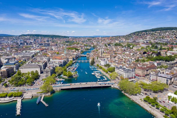 İsviçre'de Zürih şehrinin havadan görünümü — Stok fotoğraf