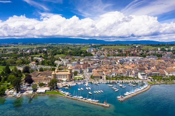 Aerial view of Morges castle in the border of the Leman Lake in — Stock Photo, Image