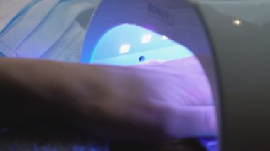 çivi ultraviyole ile kurutma