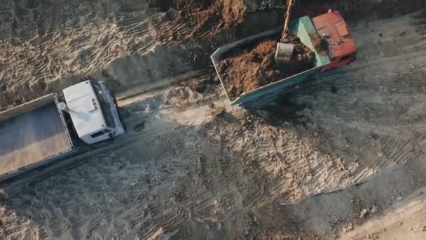 Excavator work from height — Stock Video