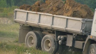 arazi kamyonu taşıma