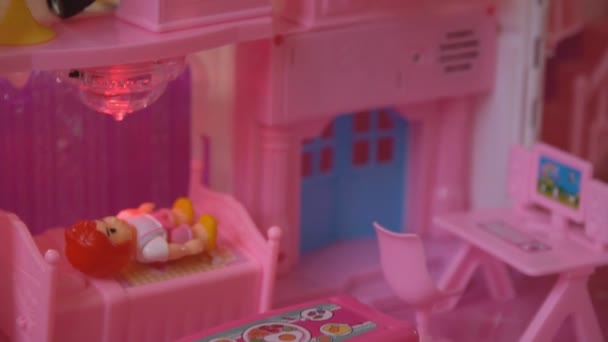 Opvouwbare childrens speelgoed huis — Stockvideo