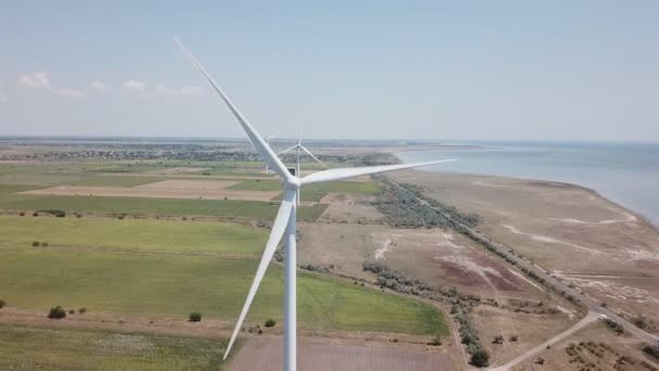 Windmolenparken van bovenaf — Stockvideo