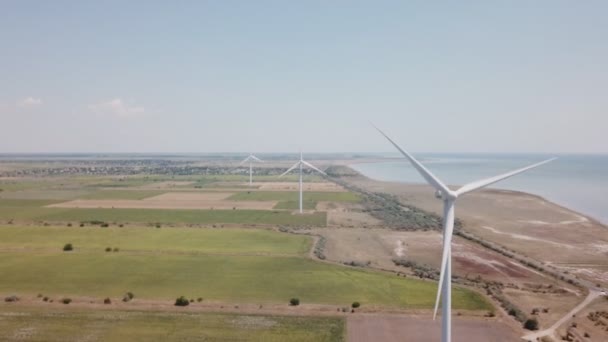 Windmolenparken van bovenaf — Stockvideo