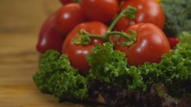 Domates, lahana ve biber.