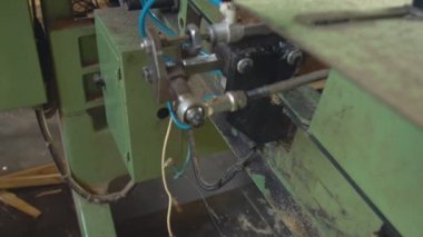 Makinenin bir parçası hareket ediyor