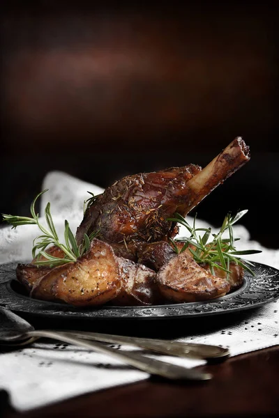 Traditionally Cooked Leg Lamb Also Termed Lamb Shank Together Slow — Stock Photo, Image