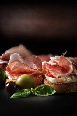 İtalyan Prosciutto kanepeler 2