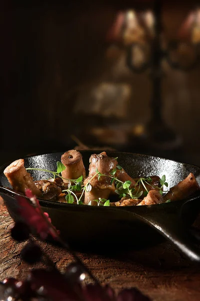 Champignons Ail Rôti Lentement Bio Dans Beurre Fondu Thym Avec — Photo