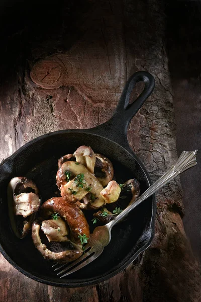 Garlic Mushrooms Overhead — Stock Photo, Image