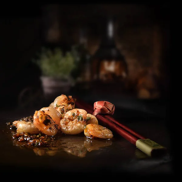 Asian Garlic Prawns — Stock Photo, Image