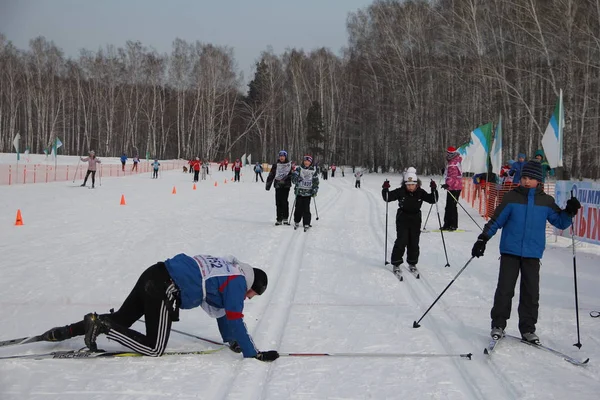 Gara di sci di massa All-Russian Ski Russia. Vacanza sportiva per chiunque — Foto Stock