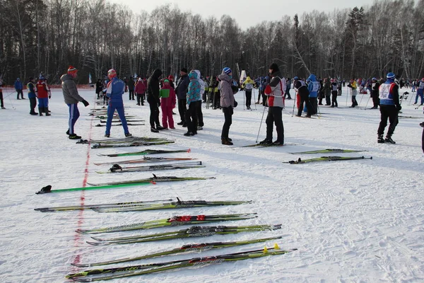 Gara di sci di massa All-Russian Ski Russia. Vacanza sportiva per chiunque — Foto Stock