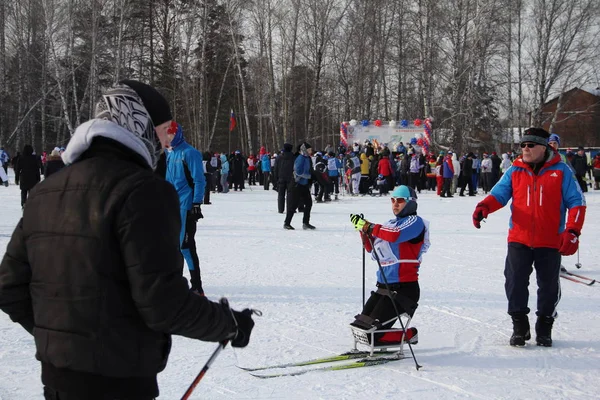 Gara di sci di massa All-Russian Ski Russia. Vacanza sportiva per chiunque — Foto Stock