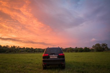 SUV Mitsubishi Pajero spor, Moskova, Rusya Federasyonu. 06-19-2016