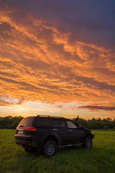 Внедорожник Mitsui Pajero Sport Россия 2016 — стоковое фото