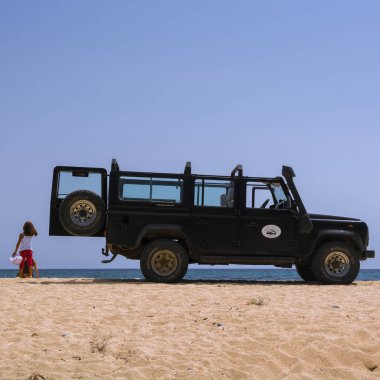 Land Rover Defender 110 suv. Sithonia, Yunanistan 2014-06-27