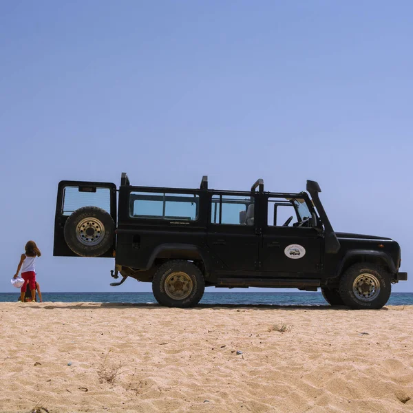 Land Rover Defender 110 suv. Sithonia, Yunanistan 2014-06-27