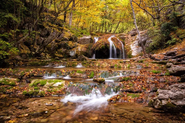 Водопад Хапхальский Каньон Республика Крым — стоковое фото