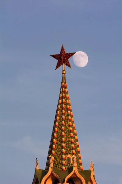 Moskova Kremlin Spassky Kulesi Yıldız Moon — Stok fotoğraf