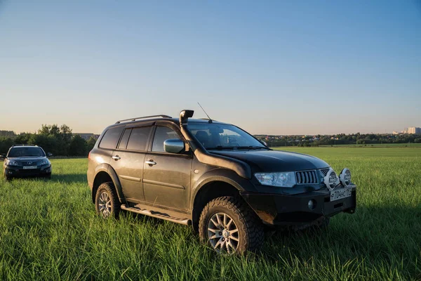 Mitsubishi Pajero Spor Great Wall Hover Moscú Rusia Julio 2018 — Foto de Stock