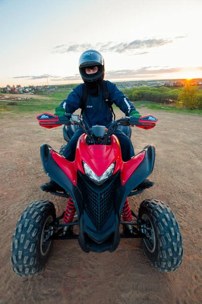 Moscou Rússia Maio 2014 Atv Rider Ação Sobre Honda Trx700Xx — Fotografia de Stock
