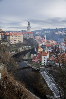 Cesky Krumlov, South Bohemian Region, Çek Cumhuriyeti - 4 Ocak 2014: Eski Çek şehrin sokaklarında görünümünü