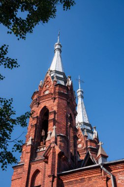 Rybinsk, Rusya - 12 Temmuz 2013: Katolik Kilisesi İsa Kutsal Kalp Gotik tarzı