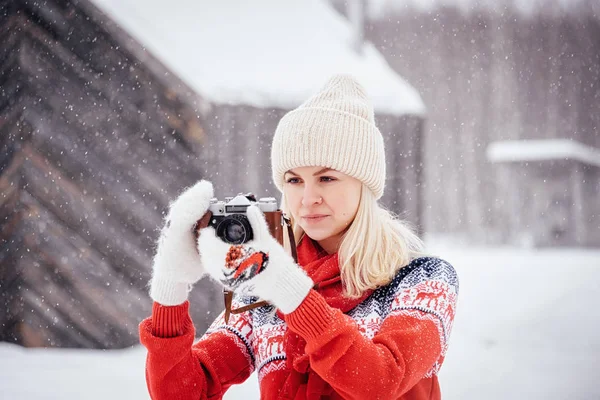 Нікола Lenivets Російська Федерація Січня 2019 Красива Дівчина Червоний Светр — стокове фото