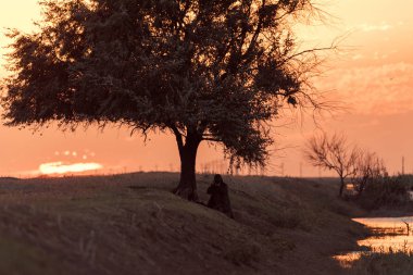 Chyornye zemli 'de günbatımı (kara arsalar) doğa rezervi, Kalmykia bölgesi, Rusya.