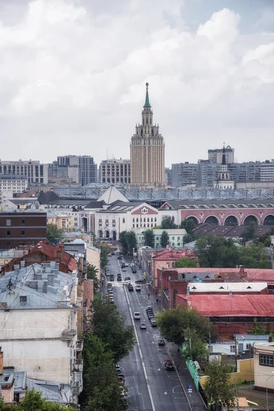 Moskova Rusya Temmuz 2018 Novoryazanskaya Sokak Otel Hilton Moscow Leningradskaya — Stok fotoğraf