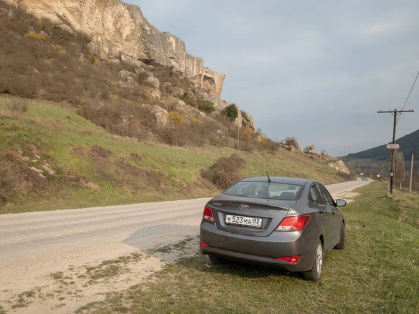 Sebastopol República Crimea Marzo 2019 Coche Hyundai Solaris Está Aparcado — Foto de Stock